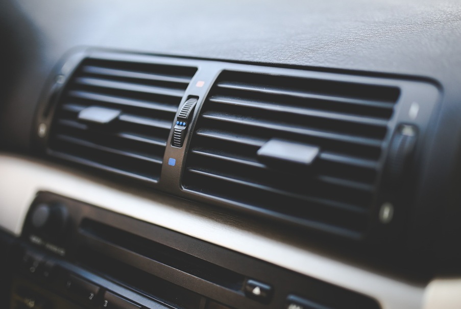 tips dan cara merawat ac mobil agar awet dan dingin